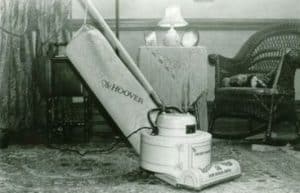 Imagen del primer aspirador de Hoover