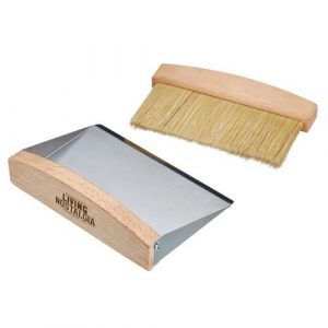 imagen de recogedor de mesa para migas de pan