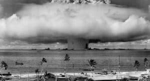 Imagen de una explosi&oacute;n at&oacute;mica