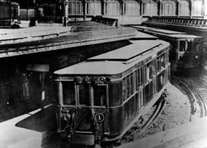 Imagen de un tren del siglo XX